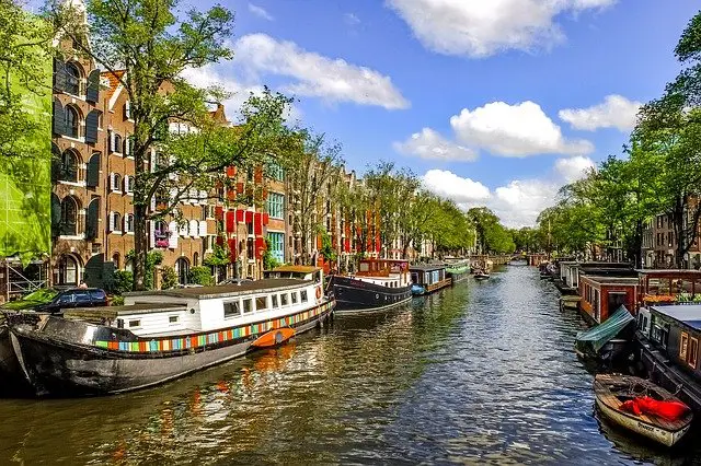 amsterdam canal waterway