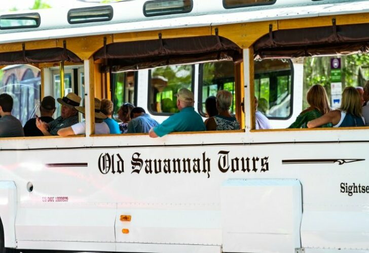 Side view of Savannah bus