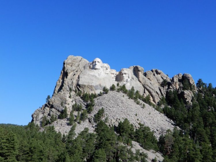President Faces in Mount Rushmore