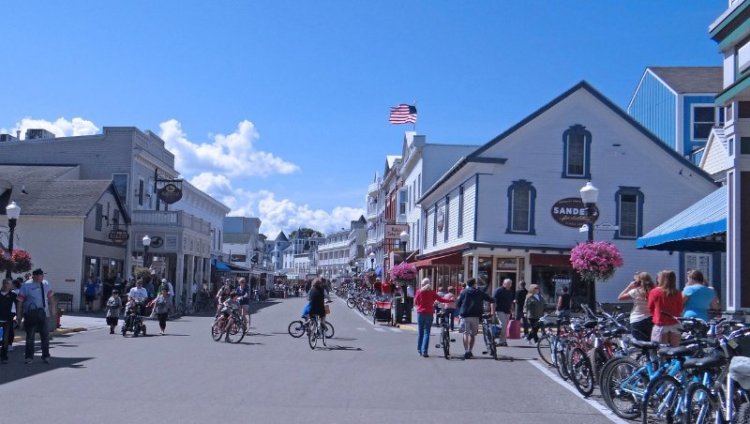 Mackinac Island Scenic Street