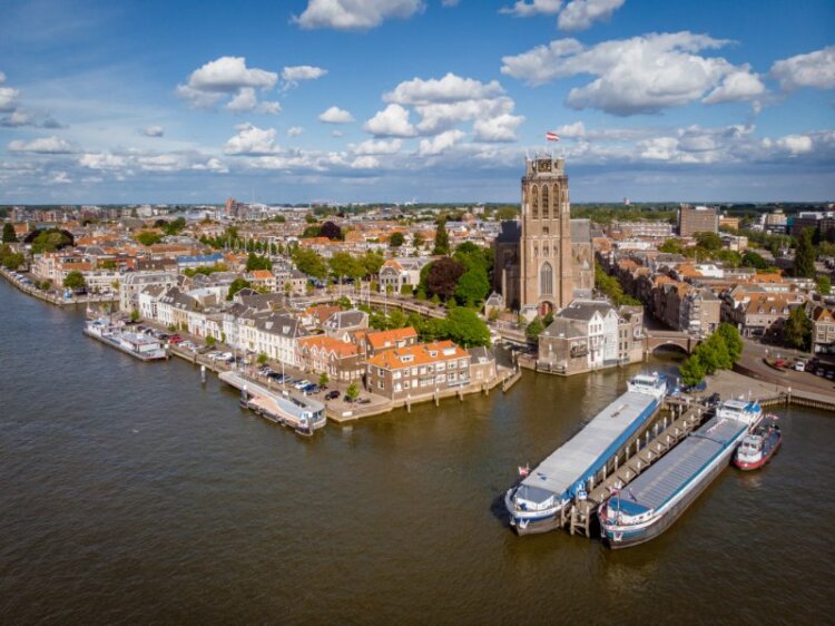 Skyline view of Dordrecht