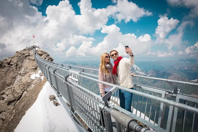 couple taking a selfie at a bridge in Montreux
