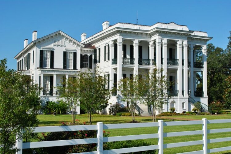 View of Nottoway Plantation house