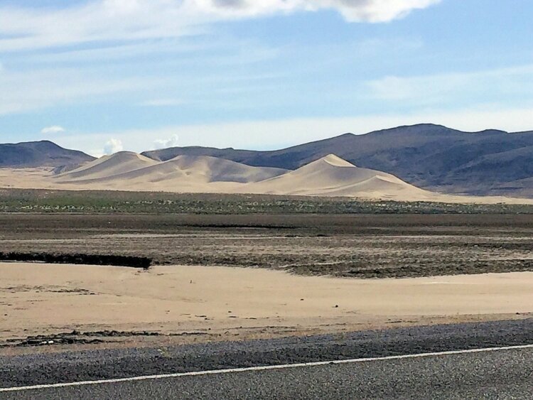 mountains of sand and dunes at Sand Mountain