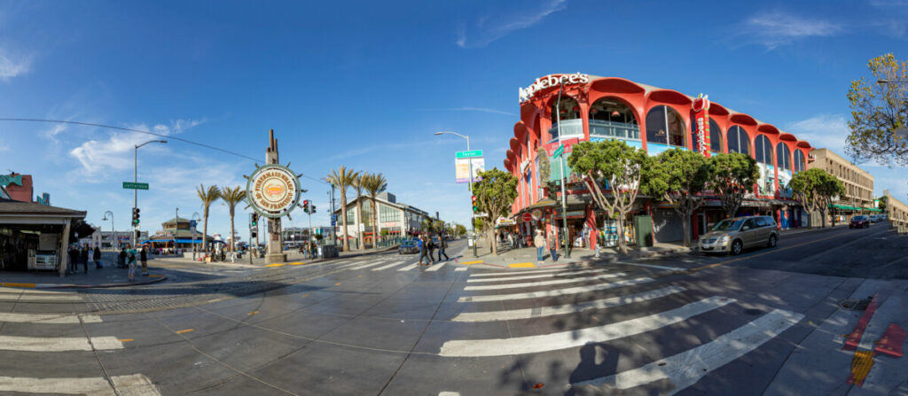 Panoramic view of the road at Fisherman's Wharf in San Francisco